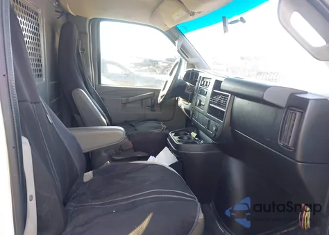 2017 GMC Savana 2500 Work Van z USA, uszkodzony, nr VIN 1GTW7AFF7H1907602